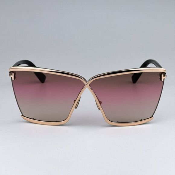 NEW Tom Ford FT0936/S Elle-02 28F Gold Gradient Smoke Butterfly Women Sunglasses - Picture 4 of 11